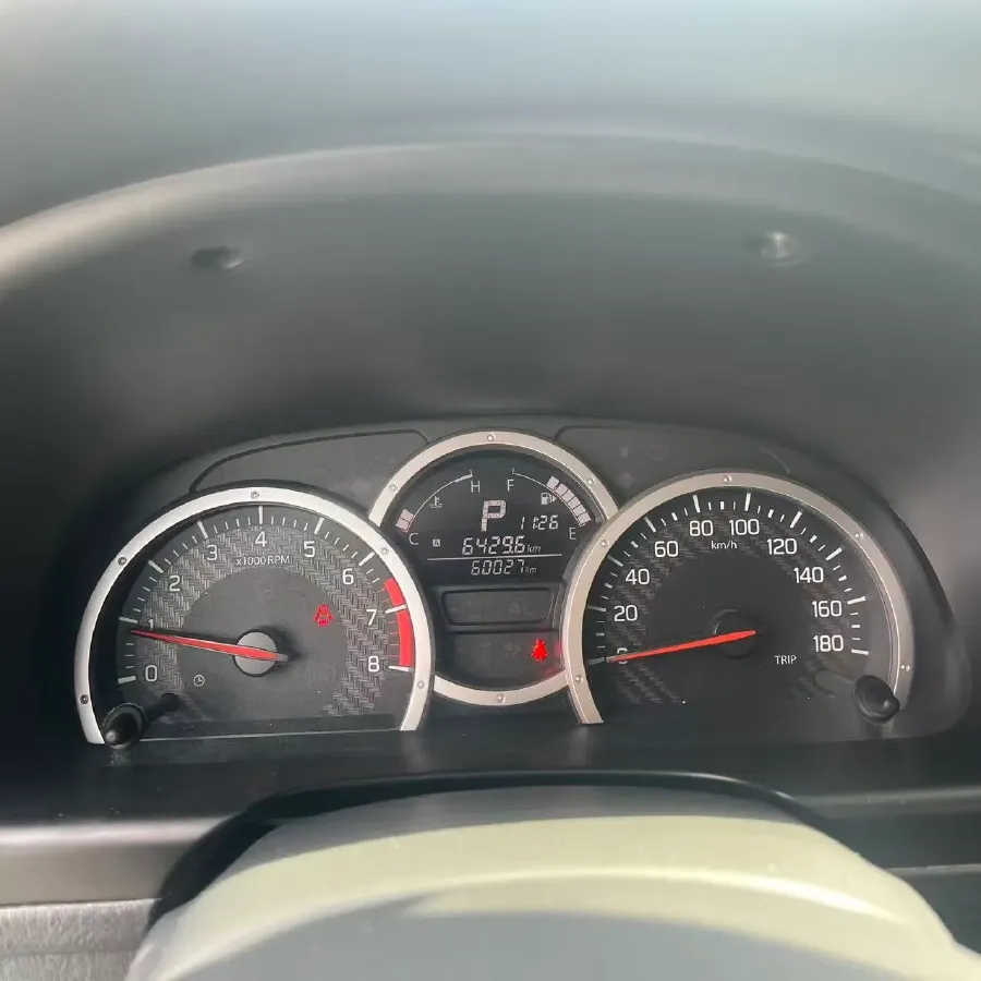 2015 Suzuki Jimny 1.3L 85HP L4 4AT,autocango,china used car exporter,china ev exporter,chinese used car exporter,chinese used ev exporter