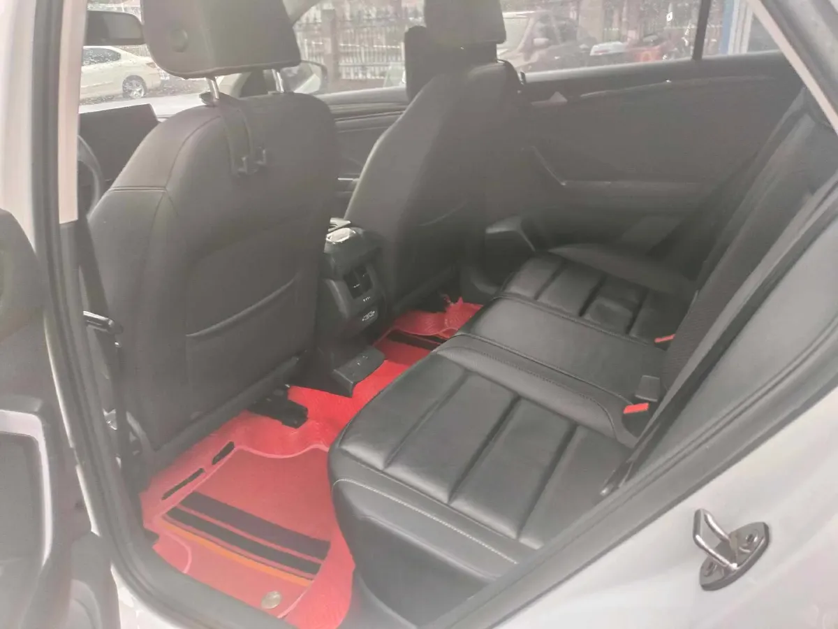 2019 Volkswagen T-Roc 1.4T 150HP L4 7DCT,autocango,china used car exporter,china ev exporter,chinese used car exporter,chinese used ev exporter