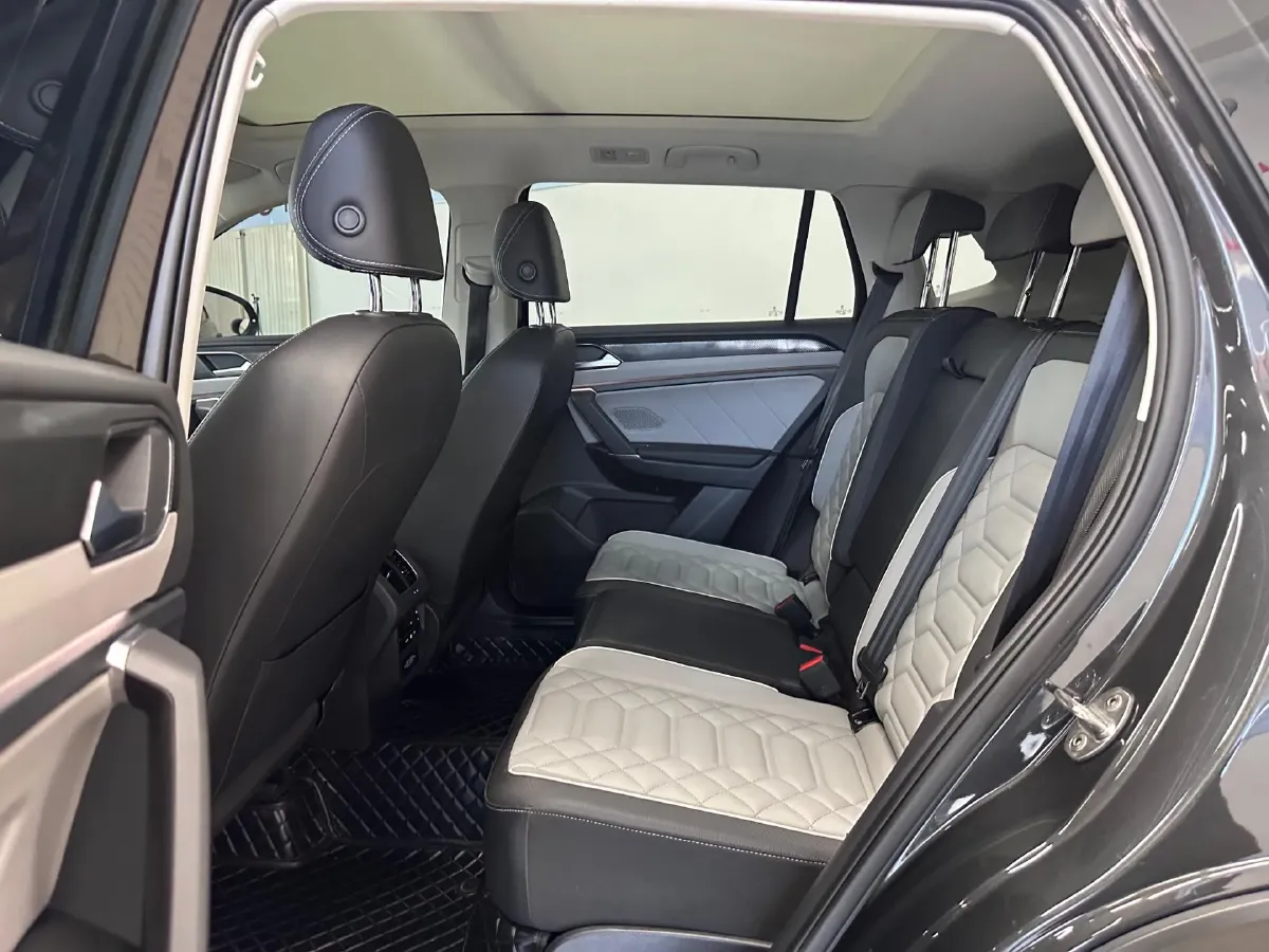 2023 Volkswagen Tayron 1.4T 150HP L4 7DCT,autocango,china used car exporter,china ev exporter,chinese used car exporter,chinese used ev exporter