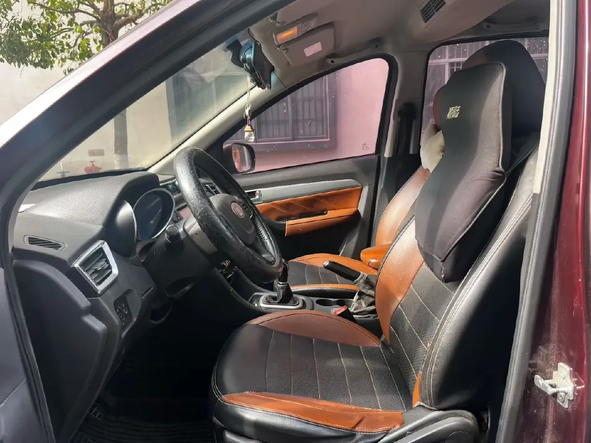 2018 Karry K60 1.5L 109HP L4 5MT,autocango,china used car exporter,china ev exporter,chinese used car exporter,chinese used ev exporter