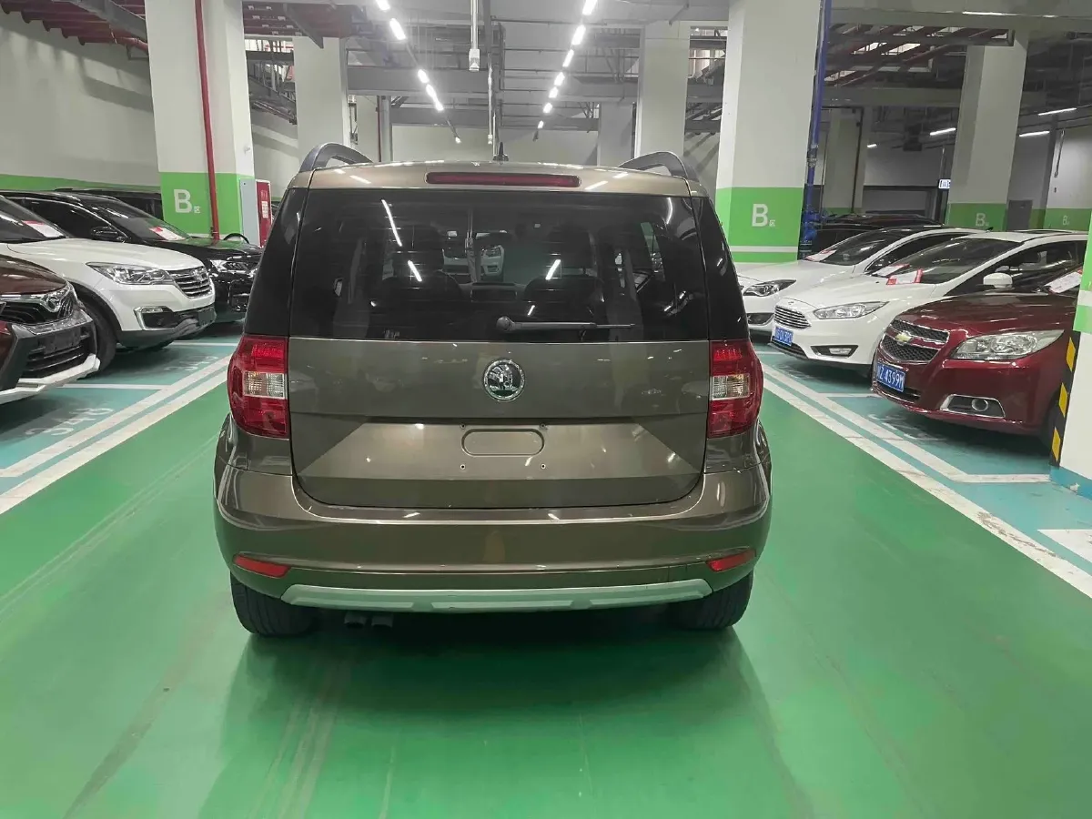 2017 Skoda Yeti 1.4T 150HP L4 7DCT,autocango,china used car exporter,china ev exporter,chinese used car exporter,chinese used ev exporter