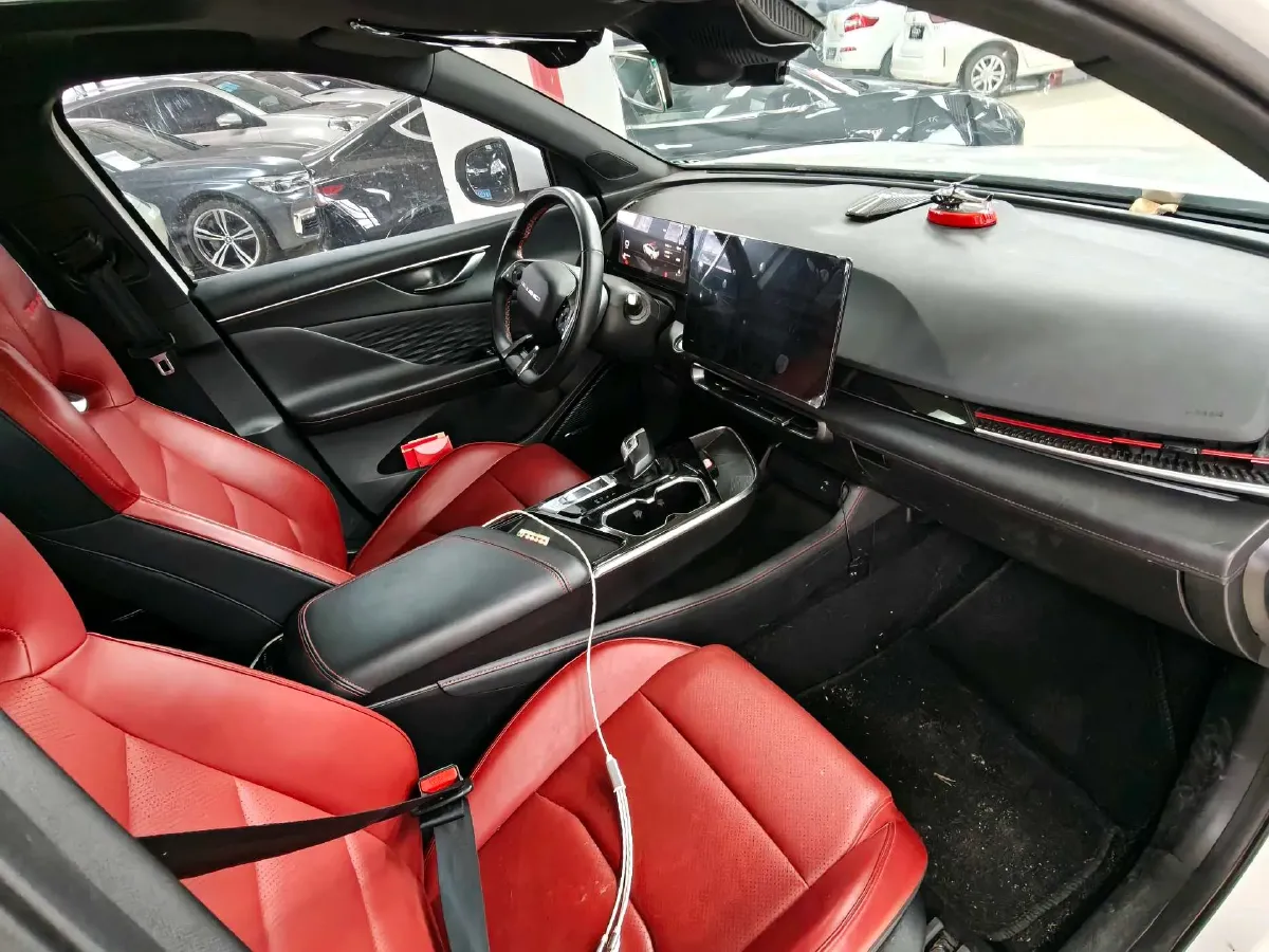 2022 BeiJing Auto Rubik 1.5T 188HP L4 7DCT,autocango,china used car exporter,china ev exporter,chinese used car exporter,chinese used ev exporter