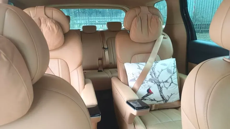 2026 Voyah Dream 1.5T 150HP L4 PHEV,autocango,china used car exporter,china ev exporter,chinese used car exporter,chinese used ev exporter