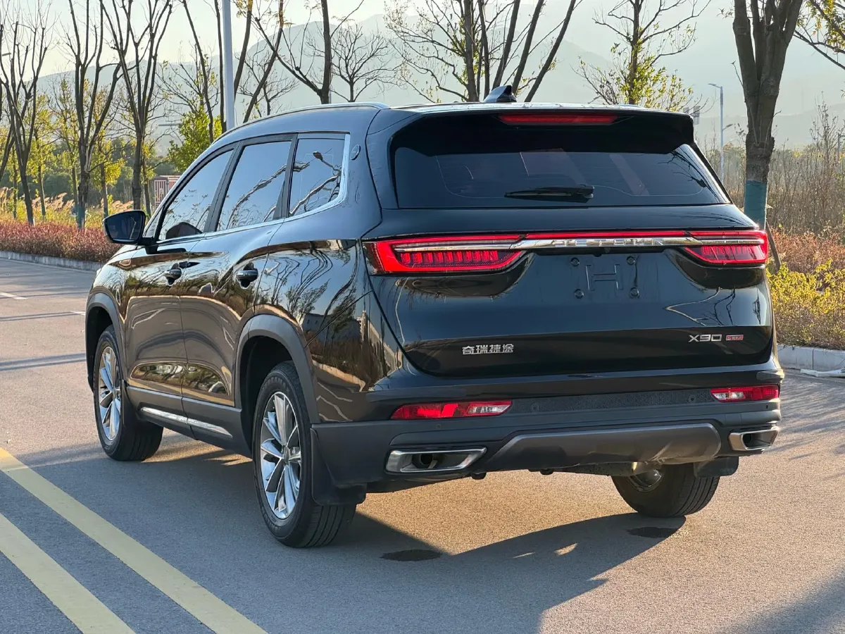 2024 Jetour X90 Plus 1.6T 197HP L4 6MT,autocango,china used car exporter,china ev exporter,chinese used car exporter,chinese used ev exporter