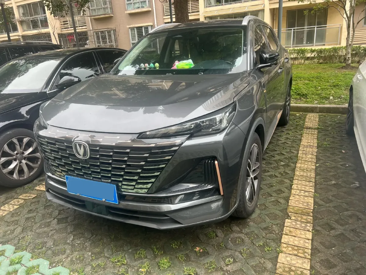 2022 ChangAn CS55 Plus 1.5T 188HP L4 7DCT,autocango,china used car exporter,china ev exporter,chinese used car exporter,chinese used ev exporter