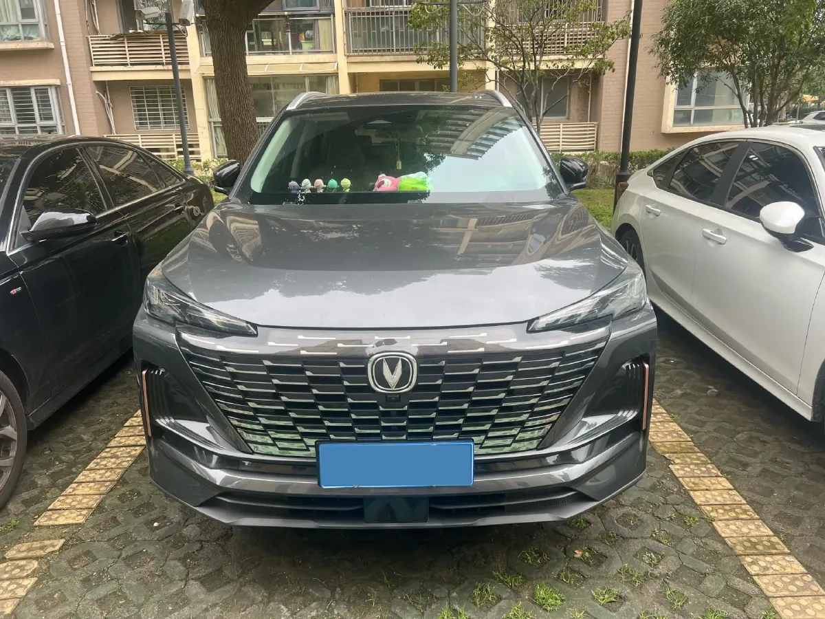 2022 ChangAn CS55 Plus 1.5T 188HP L4 7DCT,autocango,china used car exporter,china ev exporter,chinese used car exporter,chinese used ev exporter