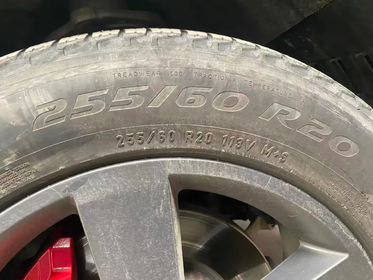 2023 Land Rover Defender 3.0T 400HP L6 8AT,autocango,china used car exporter,china ev exporter,chinese used car exporter,chinese used ev exporter