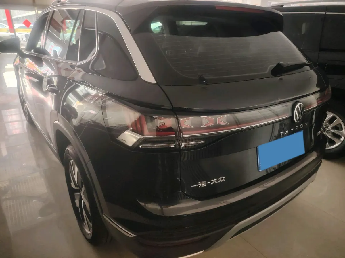 2024 Volkswagen Tayron 2.0T 186HP L4 7DCT,autocango,china used car exporter,china ev exporter,chinese used car exporter,chinese used ev exporter