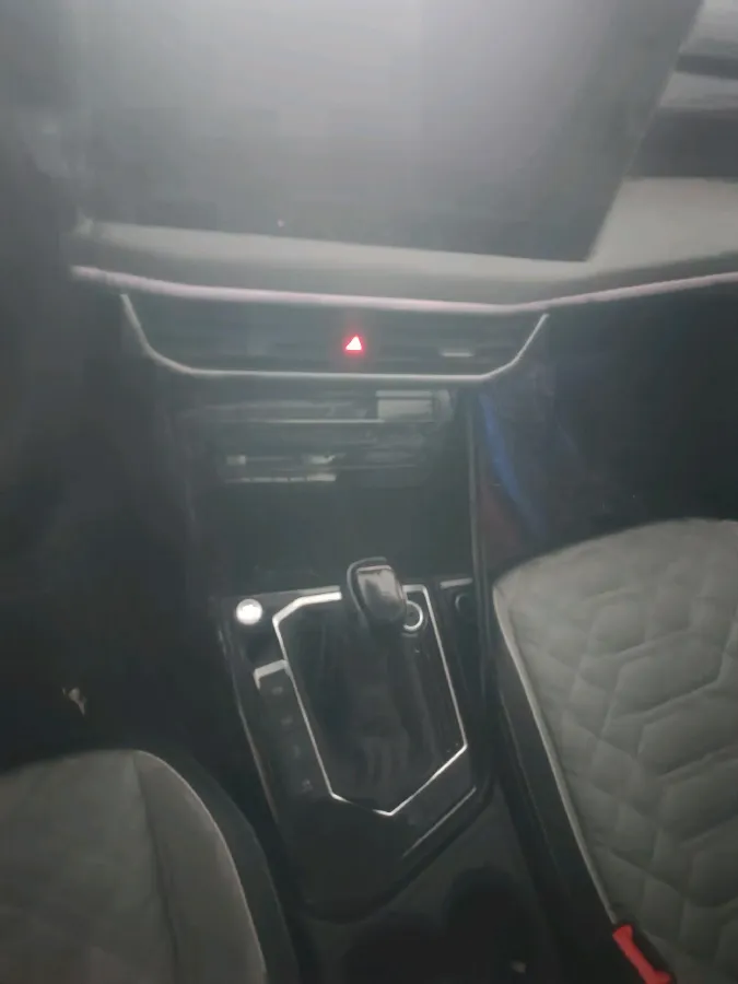 2024 Volkswagen Tayron 2.0T 186HP L4 7DCT,autocango,china used car exporter,china ev exporter,chinese used car exporter,chinese used ev exporter