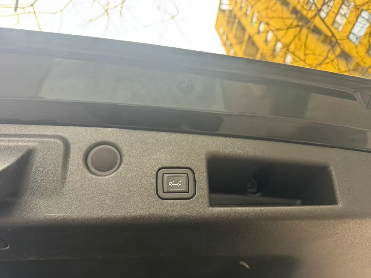 2023 Chevrolet Equinox 2.0T 237HP L4 9AT,autocango,china used car exporter,china ev exporter,chinese used car exporter,chinese used ev exporter