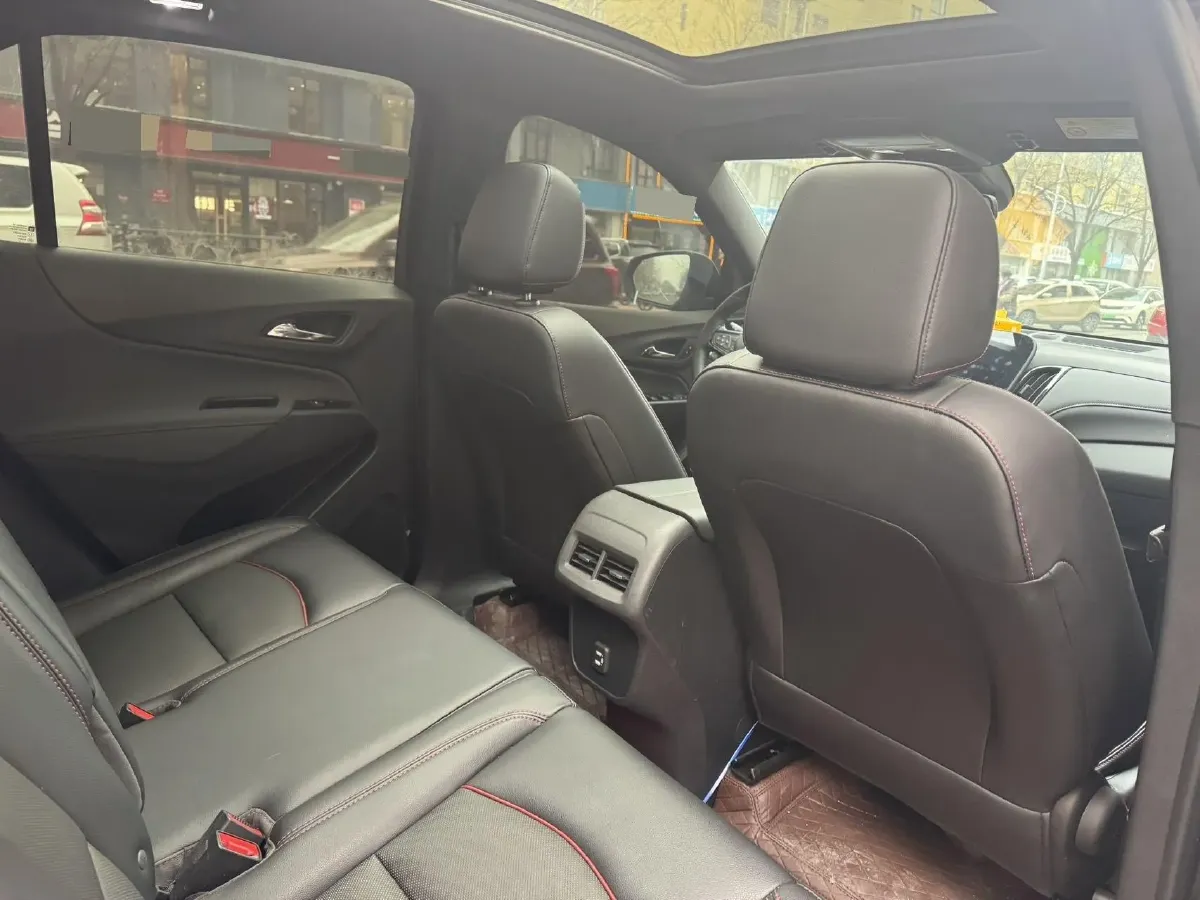 2023 Chevrolet Equinox 2.0T 237HP L4 9AT,autocango,china used car exporter,china ev exporter,chinese used car exporter,chinese used ev exporter