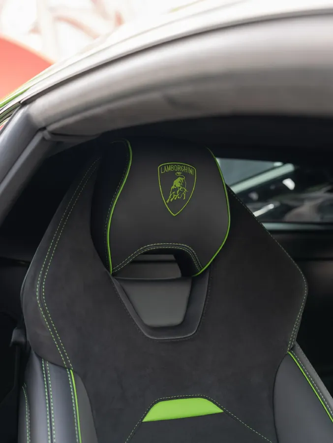 2020 Lamborghini Huracán 5.2L 611HP V10 7DCT,autocango,china used car exporter,china ev exporter,chinese used car exporter,chinese used ev exporter