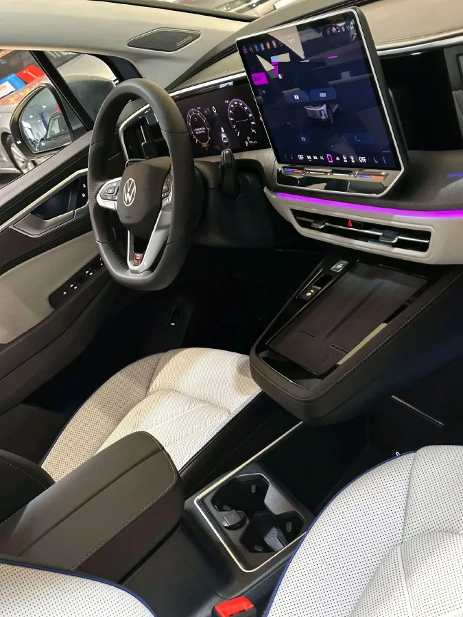 2026 Volkswagen Talagon 2.0T 272HP L4 7DCT,autocango,china used car exporter,china ev exporter,chinese used car exporter,chinese used ev exporter