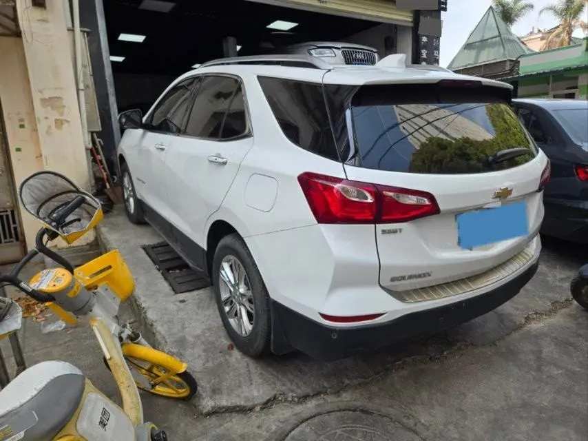 2018 Chevrolet Equinox 1.5T 180HP L4 6AT,autocango,china used car exporter,china ev exporter,chinese used car exporter,chinese used ev exporter