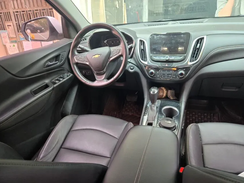 2018 Chevrolet Equinox 1.5T 180HP L4 6AT,autocango,china used car exporter,china ev exporter,chinese used car exporter,chinese used ev exporter