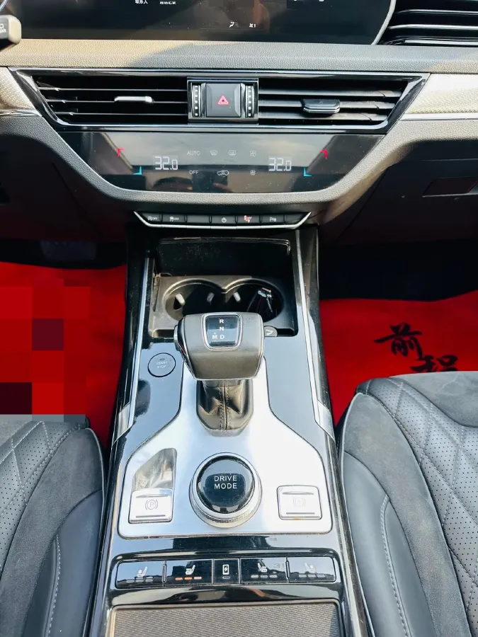 2019 HongQi HS5 2.0T 224HP L4 6AT,autocango,china used car exporter,china ev exporter,chinese used car exporter,chinese used ev exporter