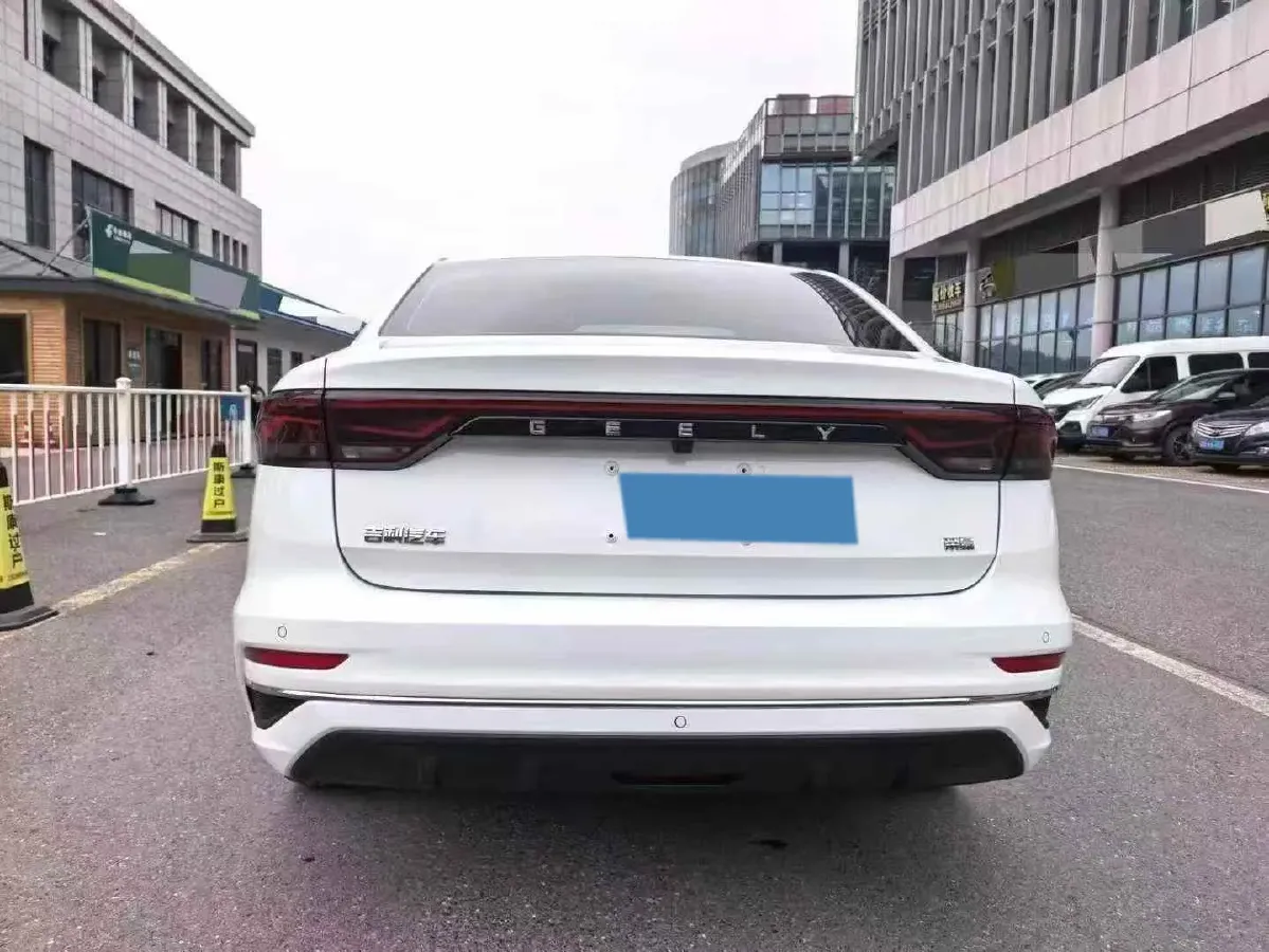 2023 Geely Emgrand 1.5L 127HP L4 CVT,autocango,china used car exporter,china ev exporter,chinese used car exporter,chinese used ev exporter