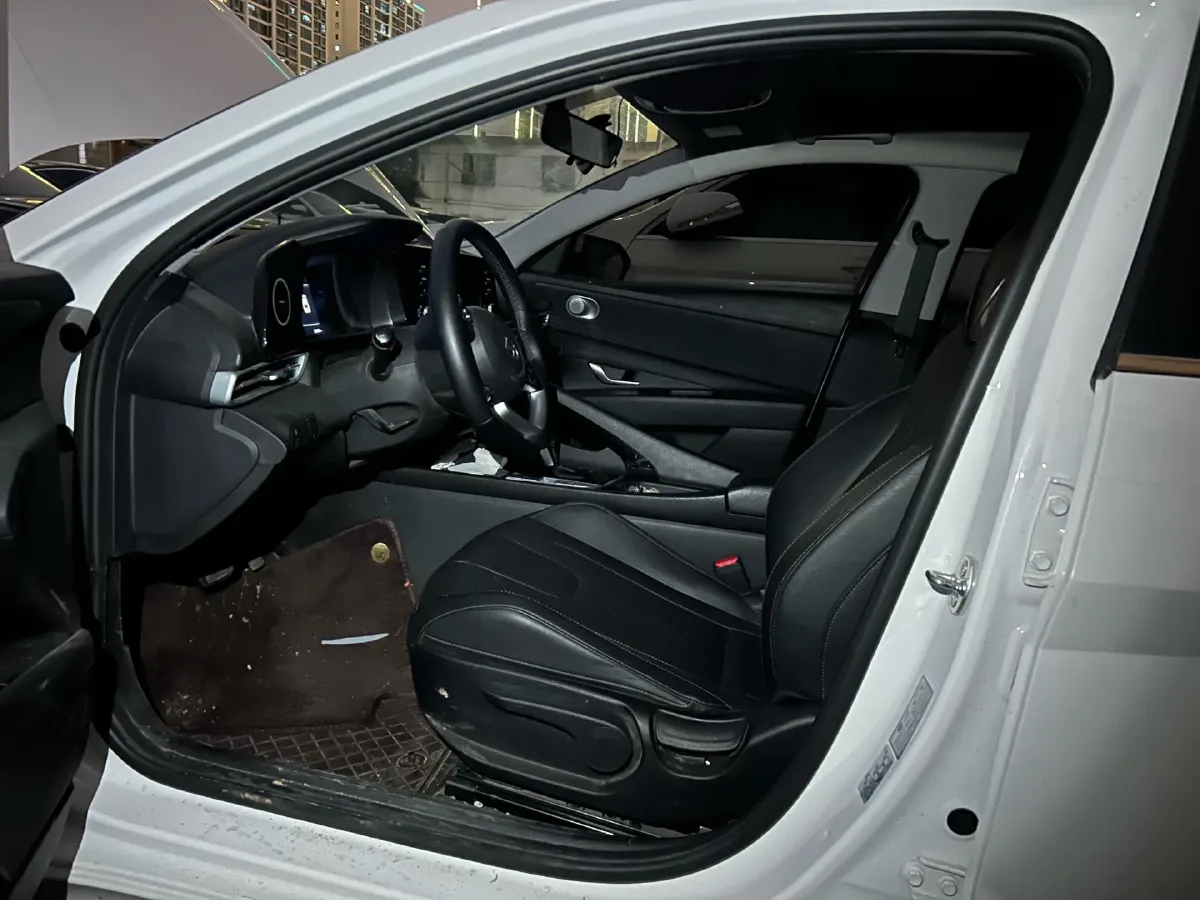 2023 Hyundai Elantra 1.5L 115HP L4 CVT,autocango,china used car exporter,china ev exporter,chinese used car exporter,chinese used ev exporter