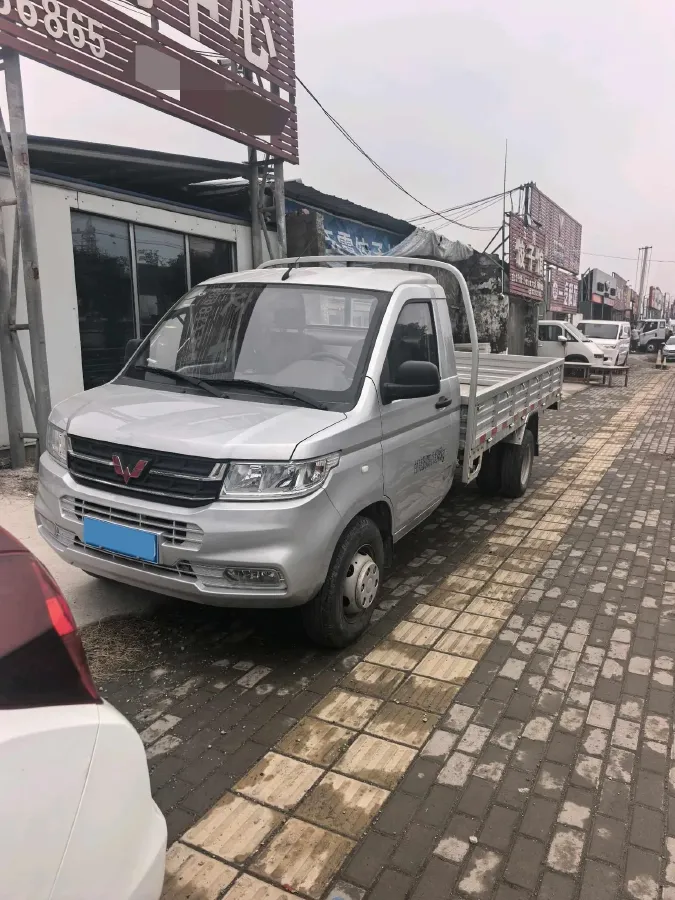 2023 WuLing RongGuang New Truck 2.0L 136HP L4 5MT,autocango,china used car exporter,china ev exporter,chinese used car exporter,chinese used ev exporter