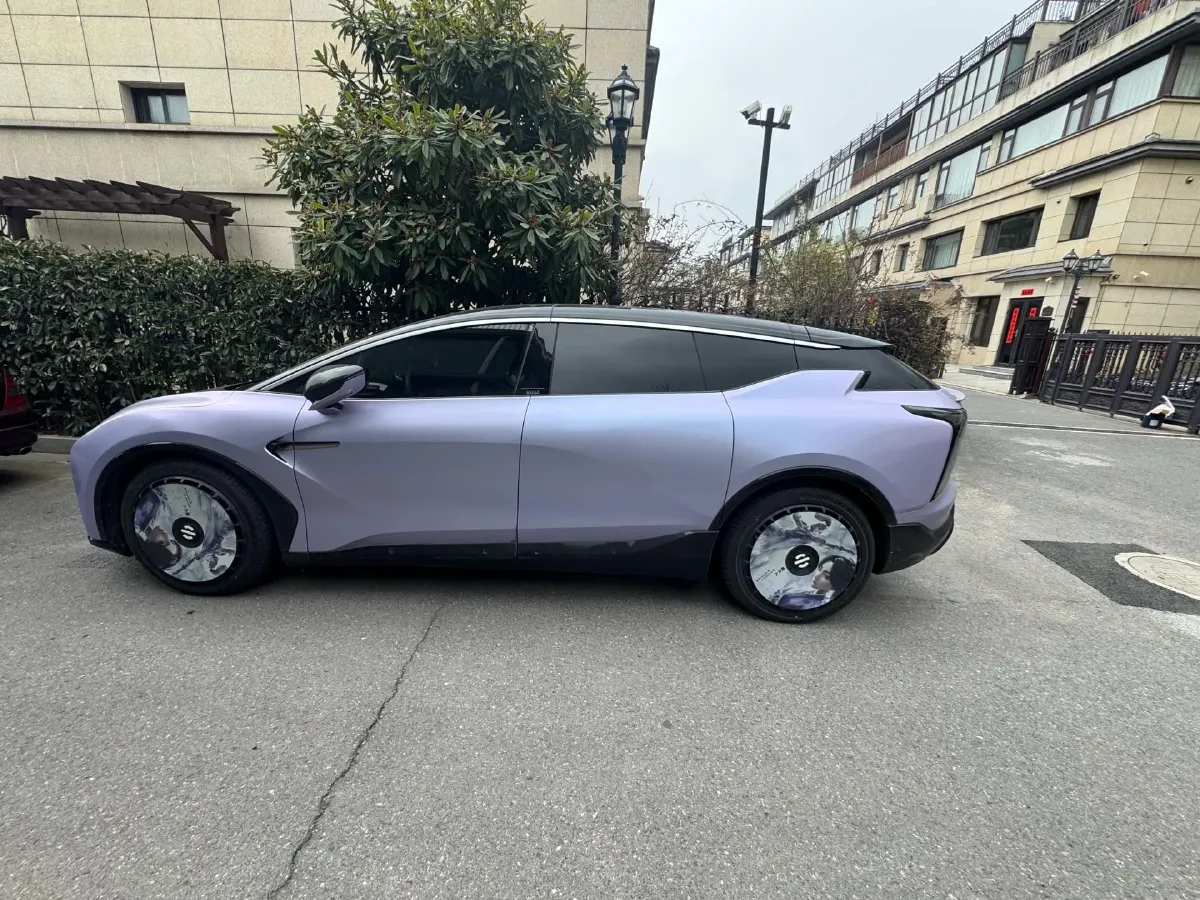 2022 HiPhi X BEV 97KWH,autocango,china used car exporter,china ev exporter,chinese used car exporter,chinese used ev exporter