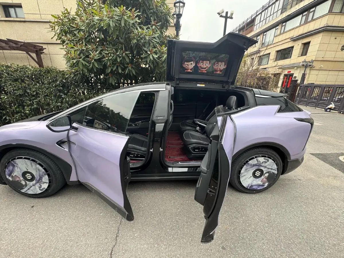 2022 HiPhi X BEV 97KWH,autocango,china used car exporter,china ev exporter,chinese used car exporter,chinese used ev exporter