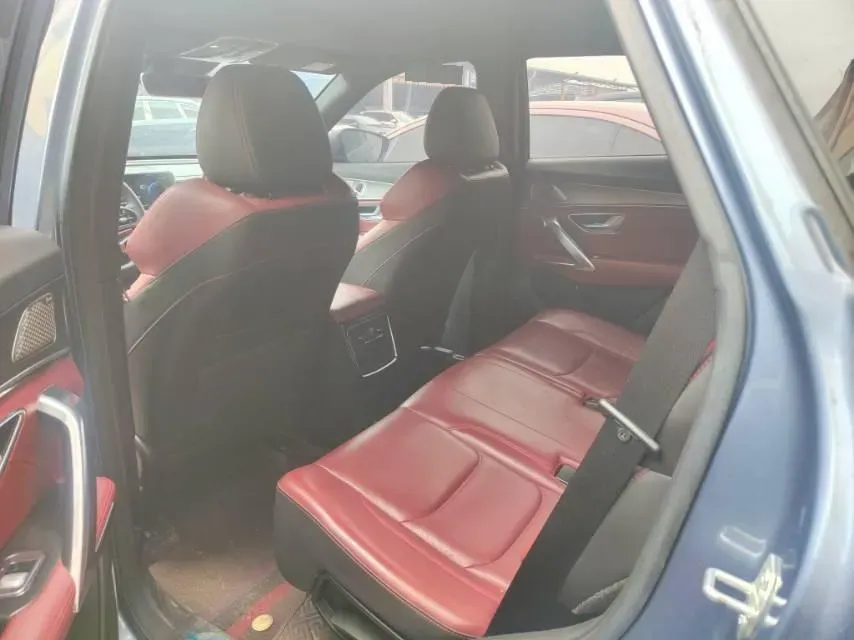 2021 Chery Tiggo 8 Plus 1.6T 197HP L4 7DCT,autocango,china used car exporter,china ev exporter,chinese used car exporter,chinese used ev exporter