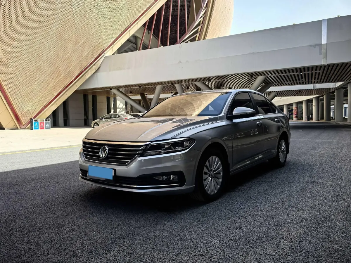 2018 Skoda Karoq 1.4T 150HP L4 7DCT,autocango,china used car exporter,china ev exporter,chinese used car exporter,chinese used ev exporter