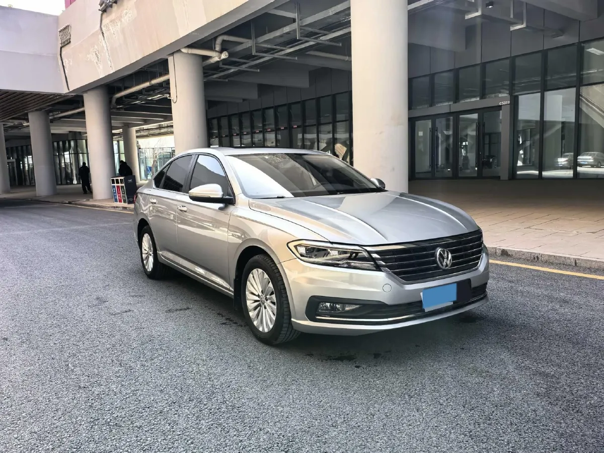 2018 Skoda Karoq 1.4T 150HP L4 7DCT,autocango,china used car exporter,china ev exporter,chinese used car exporter,chinese used ev exporter