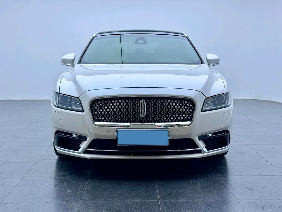 2018 Lincoln Continental 2.0T 261HP L4 6AT,autocango,china used car exporter,china ev exporter,chinese used car exporter,chinese used ev exporter