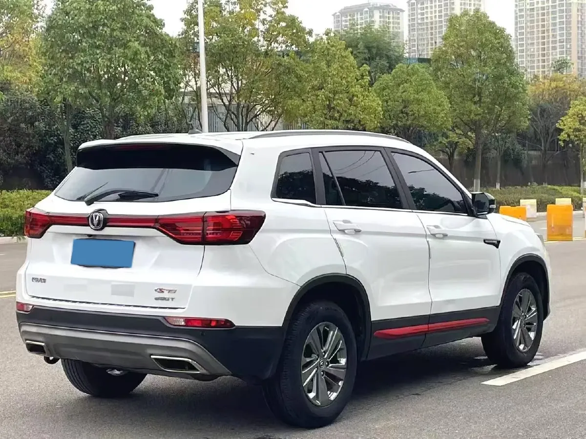 2021 ChangAn CS75 1.5T 178HP L4 7DCT,autocango,china used car exporter,china ev exporter,chinese used car exporter,chinese used ev exporter
