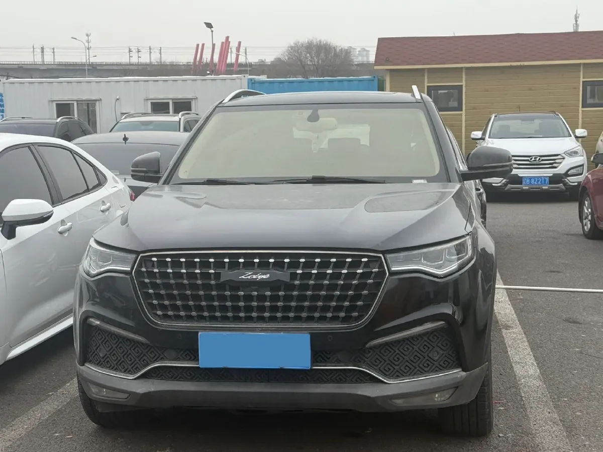 2017 Zotye T700 1.8T 177HP L4 6DCT,autocango,china used car exporter,china ev exporter,chinese used car exporter,chinese used ev exporter