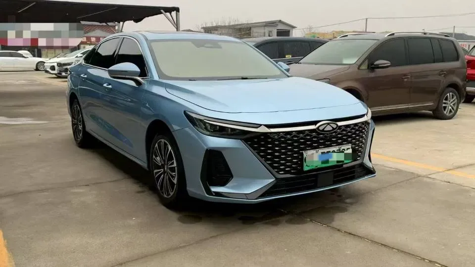 2024 Fulwin FulwinA8 1.5T 156HP L4 1DHT PHEV 18.3KWH,autocango,china used car exporter,china ev exporter,chinese used car exporter,chinese used ev exporter