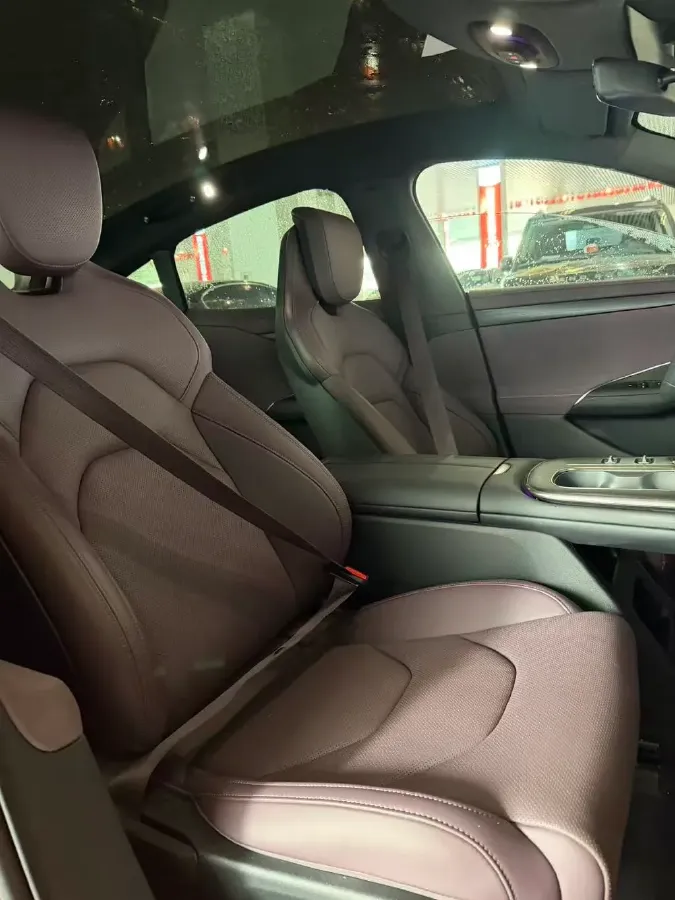 2024 MI SU7 BEV 94.3KWH,autocango,china used car exporter,china ev exporter,chinese used car exporter,chinese used ev exporter