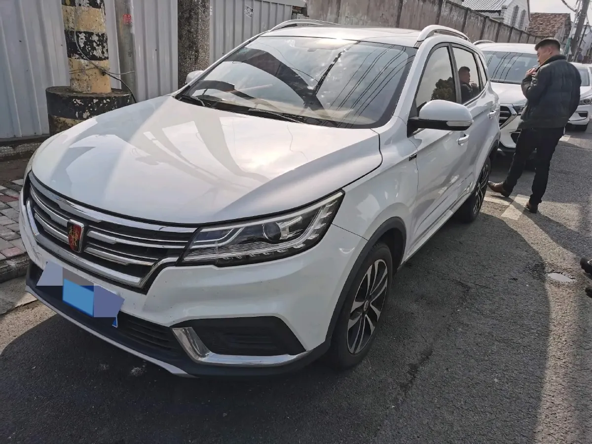 2018 Roewe i6 1.5T 169HP L4 6MT,autocango,china used car exporter,china ev exporter,chinese used car exporter,chinese used ev exporter