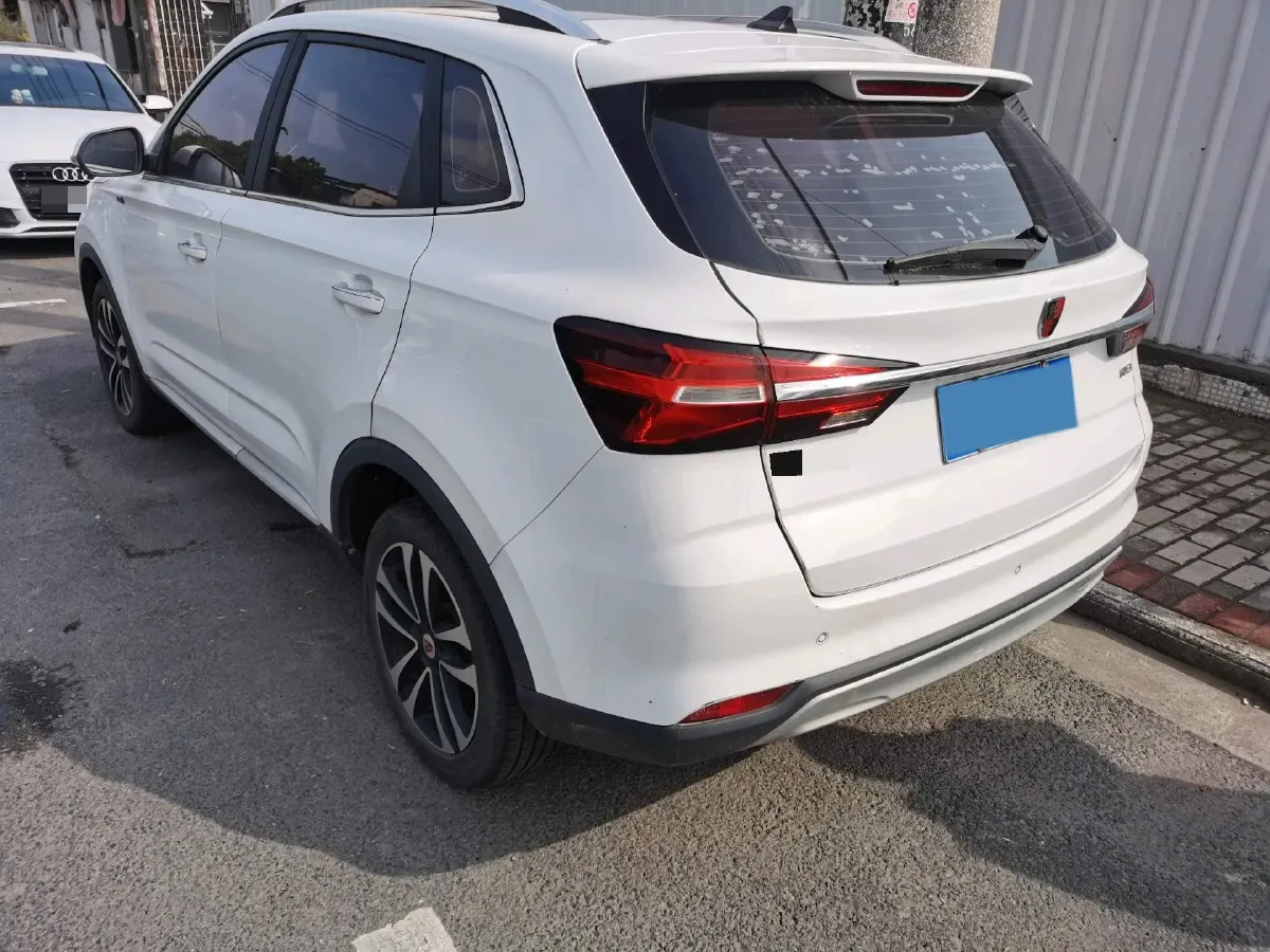 2018 Roewe i6 1.5T 169HP L4 6MT,autocango,china used car exporter,china ev exporter,chinese used car exporter,chinese used ev exporter