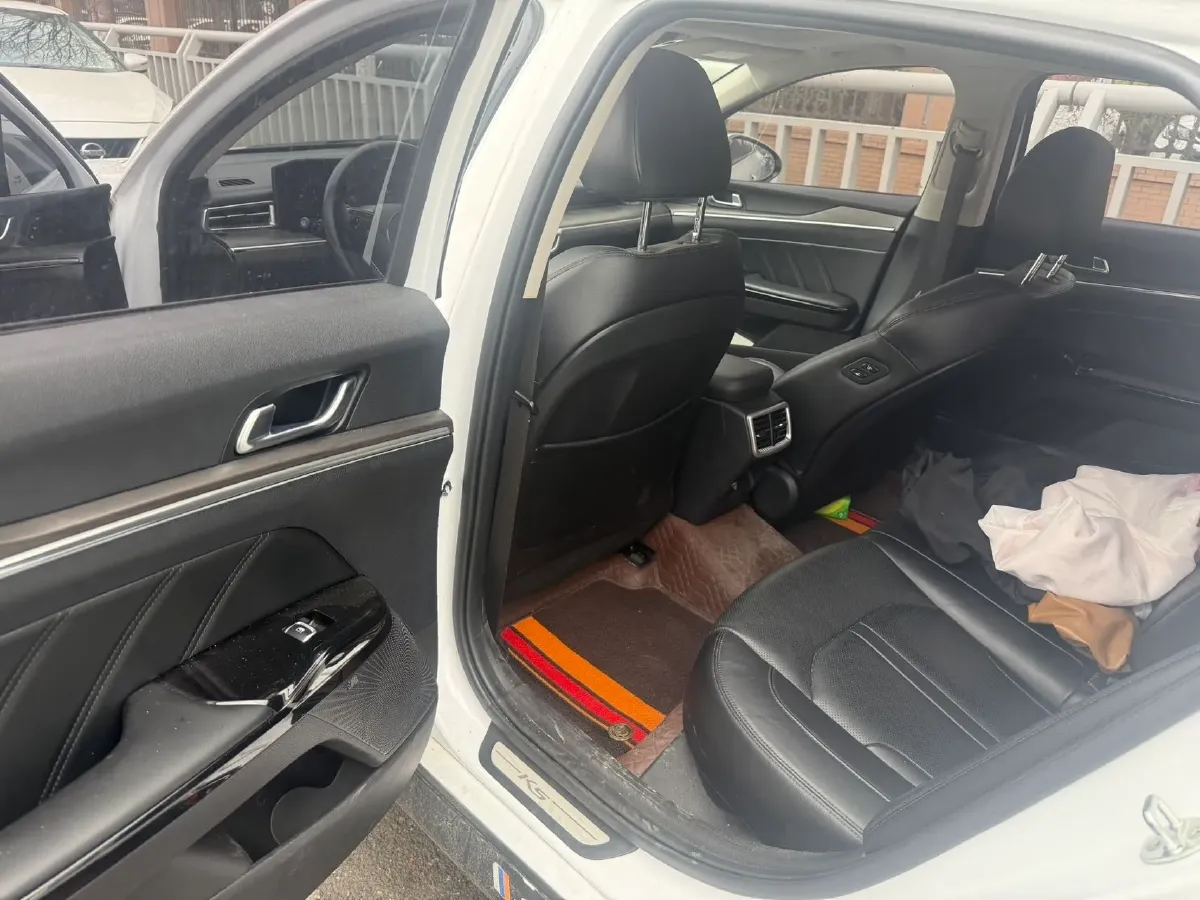 2020 Kia K5 2.0T 240HP L4 8AT,autocango,china used car exporter,china ev exporter,chinese used car exporter,chinese used ev exporter