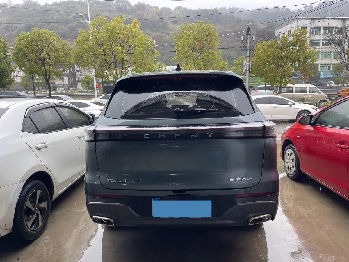2025 Chery Tiggo 8 Plus 1.6T 197HP L4 7DCT,autocango,china used car exporter,china ev exporter,chinese used car exporter,chinese used ev exporter