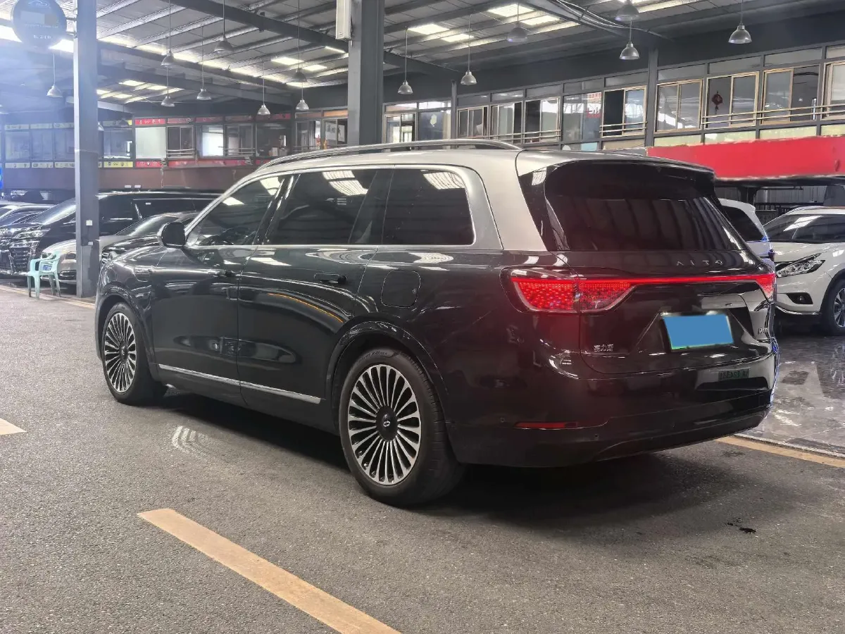 2024 AITO AITO M9 1.5T 152HP L4 REEV 42KWH,autocango,china used car exporter,china ev exporter,chinese used car exporter,chinese used ev exporter