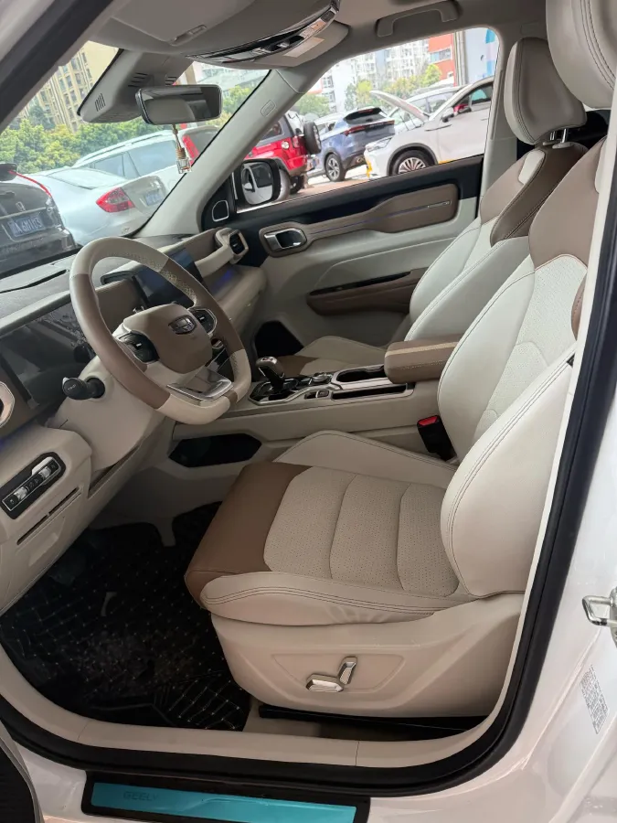 2020 Geely ICON 1.5T 177HP L3 7DCT,autocango,china used car exporter,china ev exporter,chinese used car exporter,chinese used ev exporter