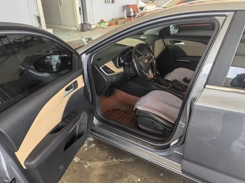 2020 Chevrolet Monza 1.5L 113HP L4 6AT,autocango,china used car exporter,china ev exporter,chinese used car exporter,chinese used ev exporter