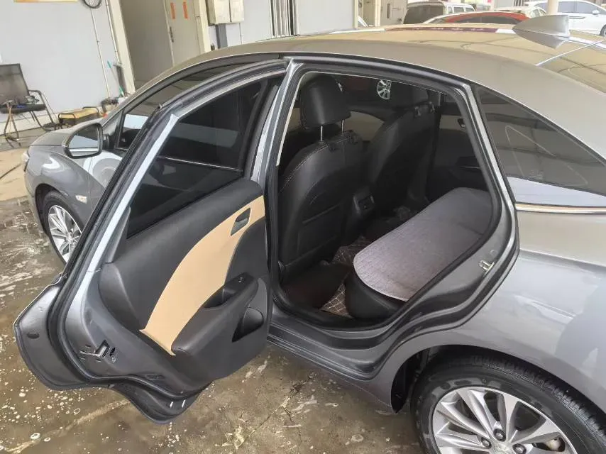 2020 Chevrolet Monza 1.5L 113HP L4 6AT,autocango,china used car exporter,china ev exporter,chinese used car exporter,chinese used ev exporter