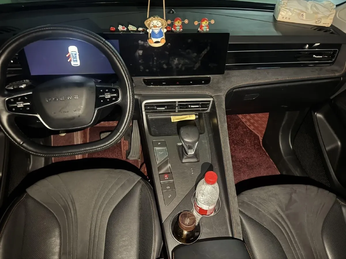 2024 Roewe D5X DMH 1.5T 150HP L4 2DHT PHEV 21.4KWH,autocango,china used car exporter,china ev exporter,chinese used car exporter,chinese used ev exporter