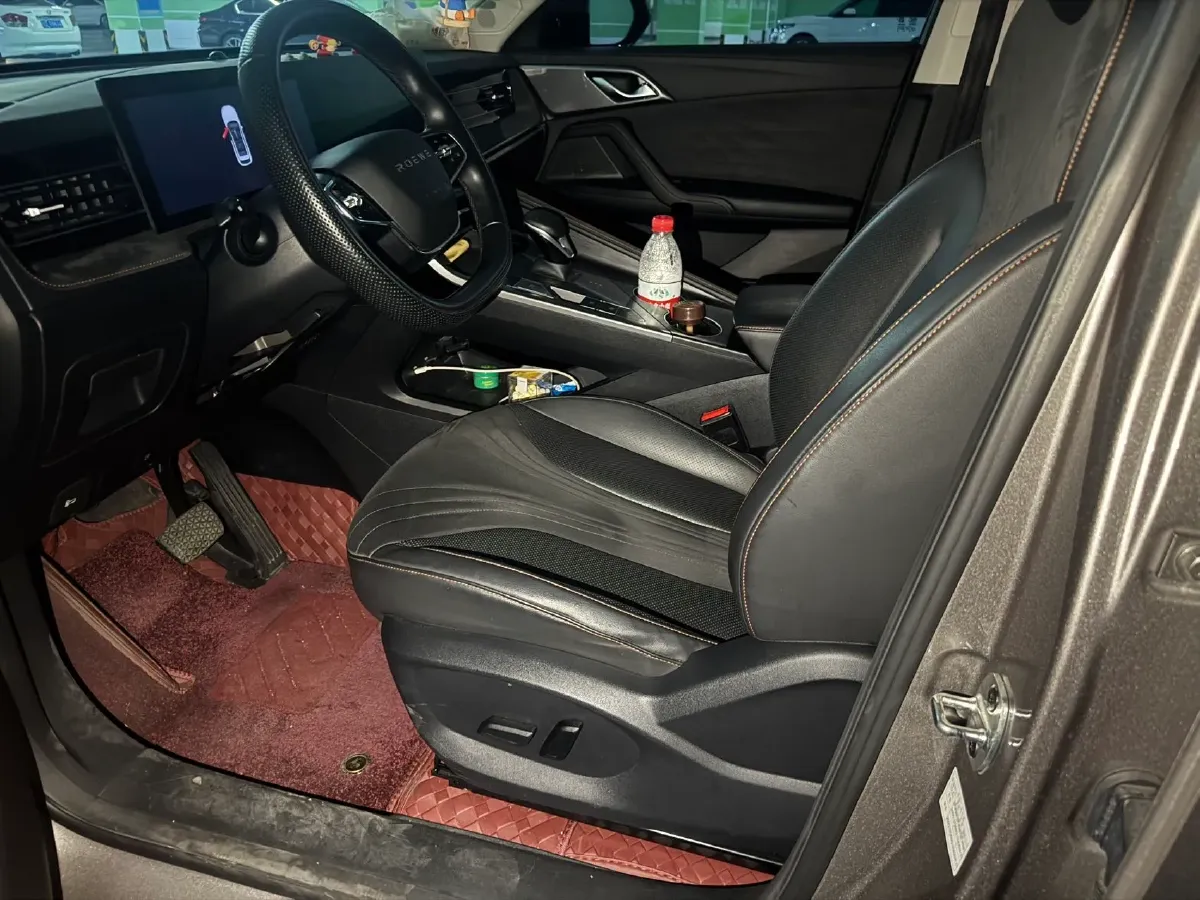 2024 Roewe D5X DMH 1.5T 150HP L4 2DHT PHEV 21.4KWH,autocango,china used car exporter,china ev exporter,chinese used car exporter,chinese used ev exporter