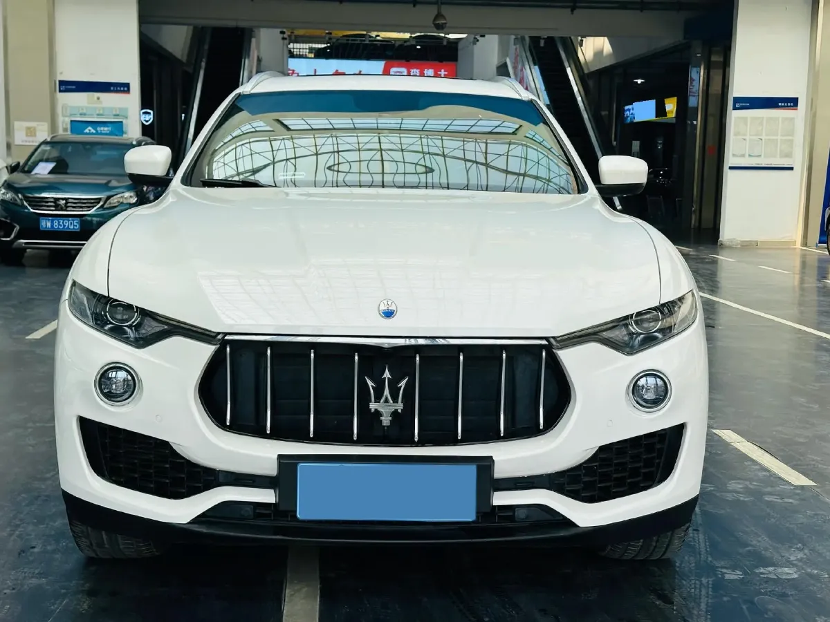 2018 Jaguar XJ 3.0T 340HP V6 8AT,autocango,china used car exporter,china ev exporter,chinese used car exporter,chinese used ev exporter