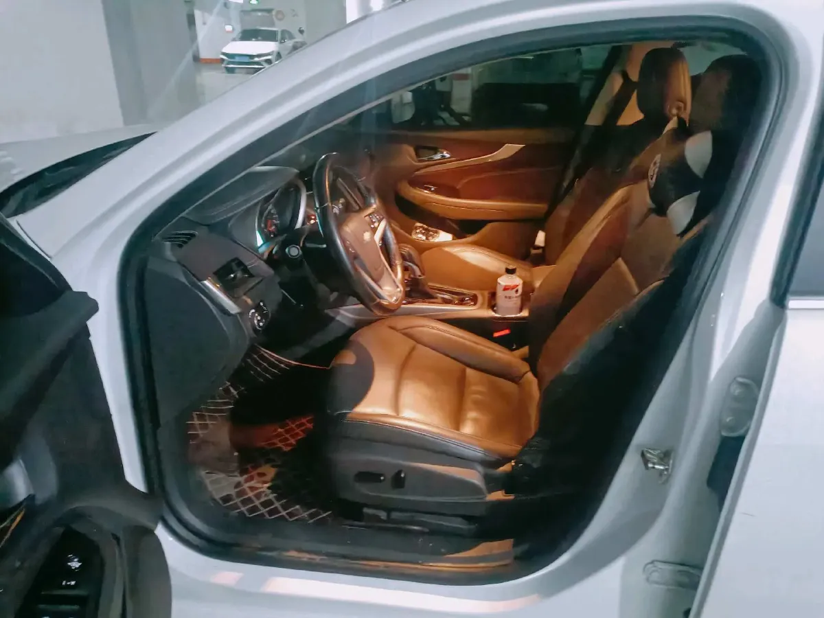 2018 Chevrolet Malibu 1.5T 170HP L4 6AT,autocango,china used car exporter,china ev exporter,chinese used car exporter,chinese used ev exporter