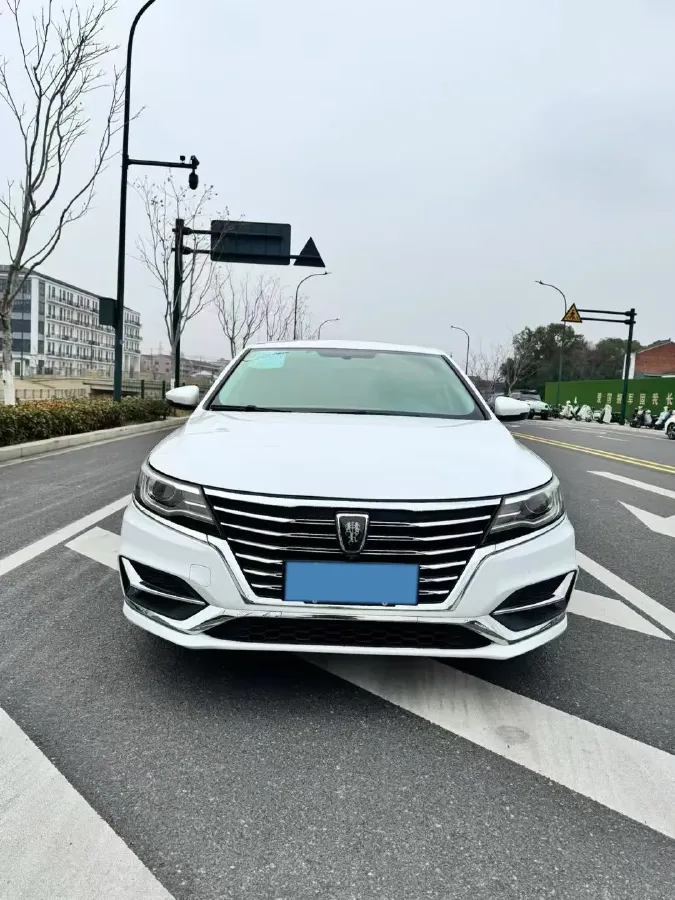 2017 Roewe i6 1.0T 125HP L3 2AT PHEV,autocango,china used car exporter,china ev exporter,chinese used car exporter,chinese used ev exporter