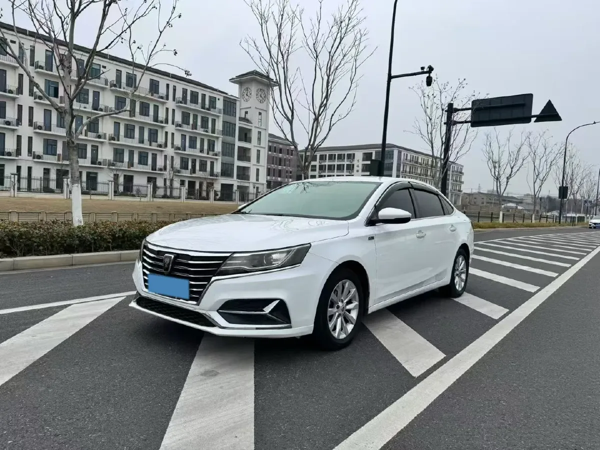 2017 Roewe i6 1.0T 125HP L3 2AT PHEV,autocango,china used car exporter,china ev exporter,chinese used car exporter,chinese used ev exporter