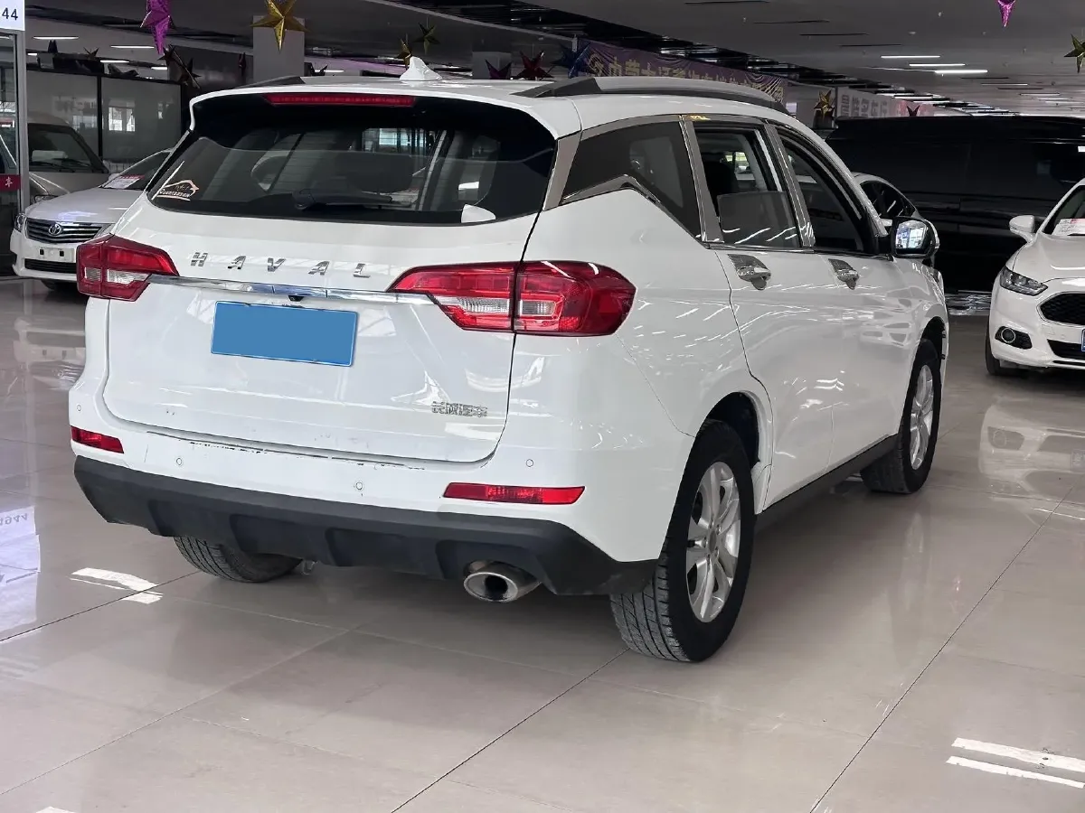 2018 Haval M6 1.5T 150HP L4 6MT,autocango,china used car exporter,china ev exporter,chinese used car exporter,chinese used ev exporter