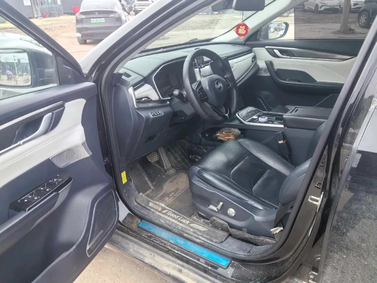 2018 Weltmeister EX5 BEV 52.56KWH,autocango,china used car exporter,china ev exporter,chinese used car exporter,chinese used ev exporter