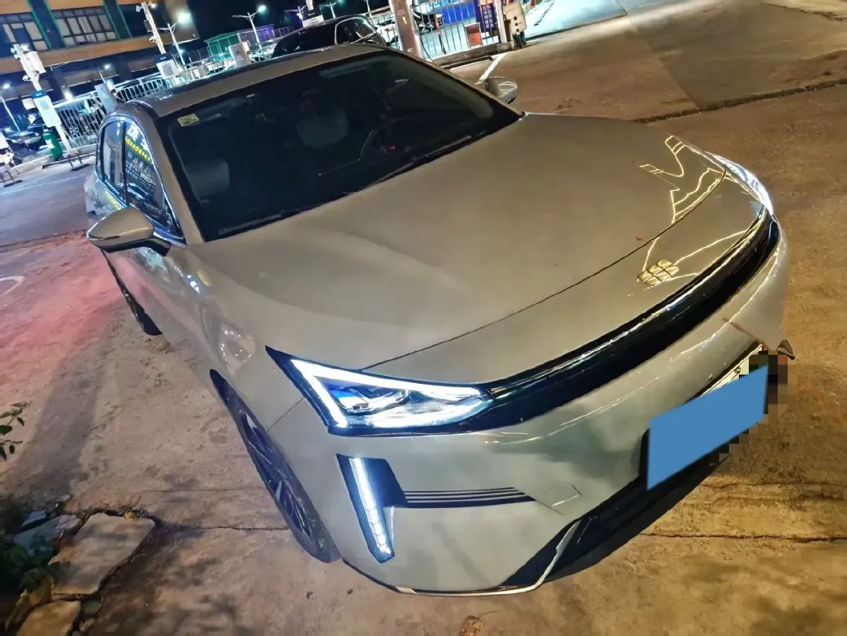 2024 Geely Galaxy L6 1.5T 163HP L4 3DHT PHEV,autocango,china used car exporter,china ev exporter,chinese used car exporter,chinese used ev exporter